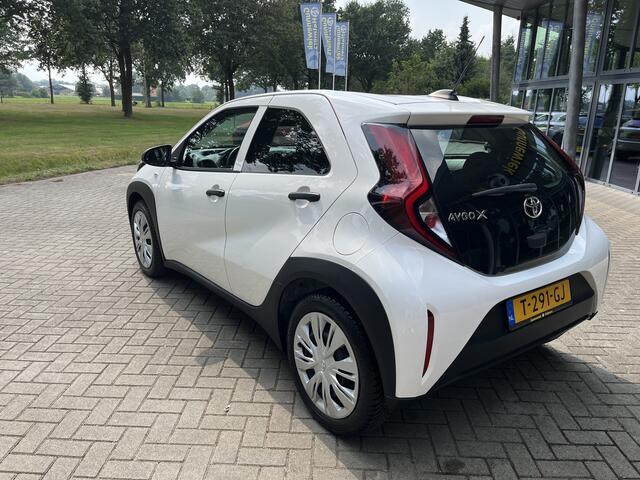 Toyota AYGO X 1.0 VVT-i MT | ADAPT. CRUISE | AIRCO | CARPLAY | LANE ASSIST