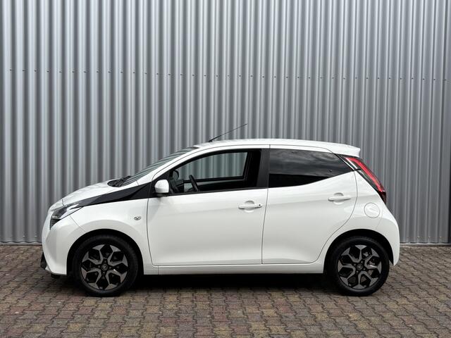 Toyota AYGO 1.0 VVT-i x-joy | Climate Control | Camera