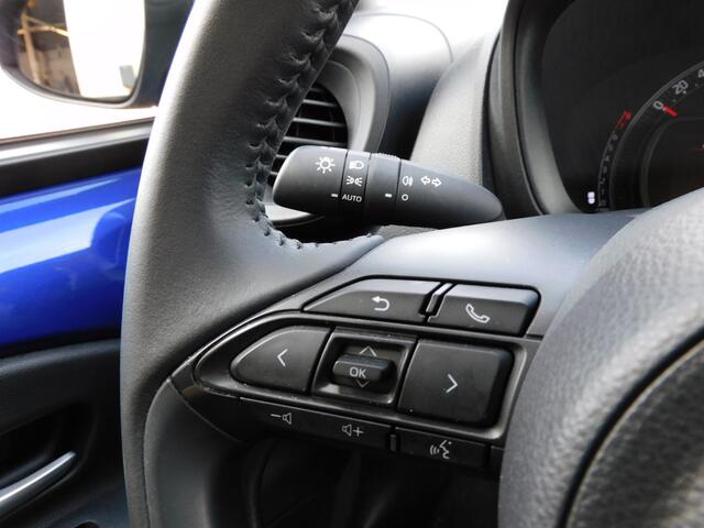 Toyota AYGO X 1.0 VVT-i MT Play CARPLAY/ANDROID! CAMERA! BLUETOOTH! CRUISE! AIRCO!