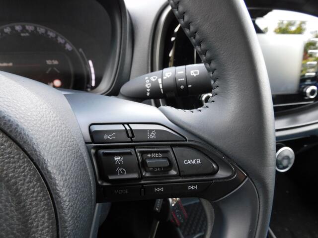Toyota AYGO X 1.0 VVT-i MT Play CARPLAY/ANDROID! CAMERA! BLUETOOTH! CRUISE! AIRCO!