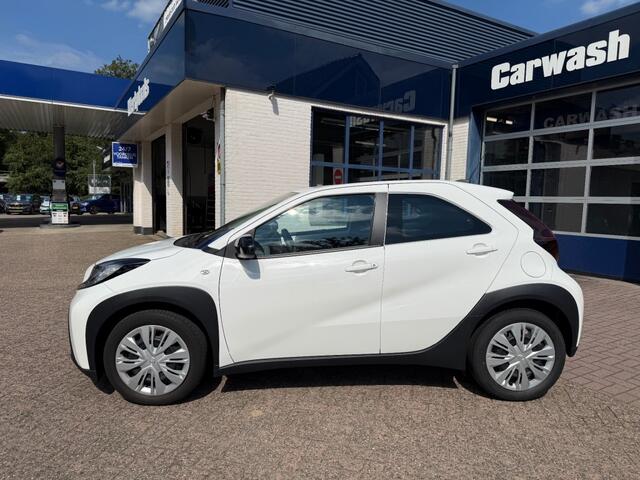 Toyota AYGO 1.0 VVT-I MT Play 1e Eig. NL-Auto *Geen Afl. kosten*