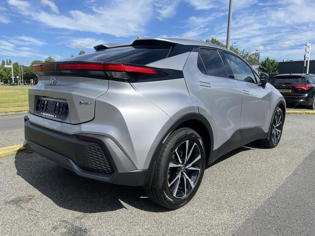 Toyota C-HR 1.8 Hybrid 140 Dynamic 18'' LMV / PDC / Direct leverbaar