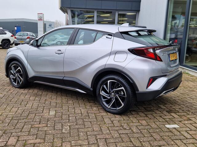 Toyota C-HR 2.0 Hybrid Dynamic 180 pk Navigatie