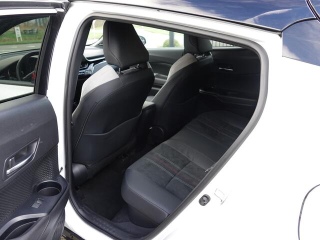 Toyota C-HR 2.0 Hybrid GR-Sport H-LEER | TREKH. | ECC | NAVI | JBL AUDIO