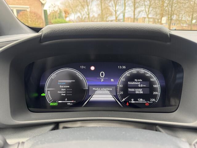 Toyota C-HR 1.8 Hybrid 140 First Edition Dodenhoekdetectie, Navigatie, Parkeersensoren V + A , All-in Rijklaarprijs