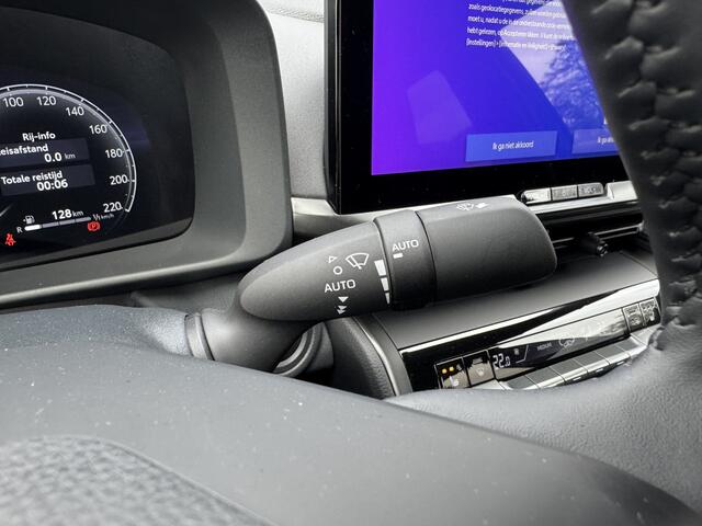 Toyota C-HR 1.8 Hybrid 140 First Edition Dodenhoekdetectie, Navigatie, Parkeersensoren V + A , All-in Rijklaarprijs