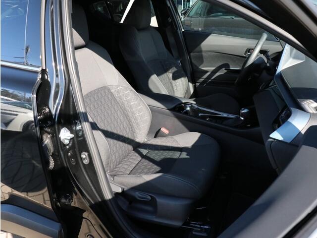 Toyota C-HR 2.0 Hybrid Dynamic I Camera I Keyless I Dodehoekdetectie