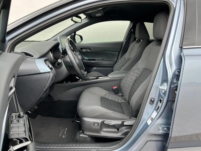 Toyota C-HR 1.8 Hybrid Style, Two Tone lak, Camera,