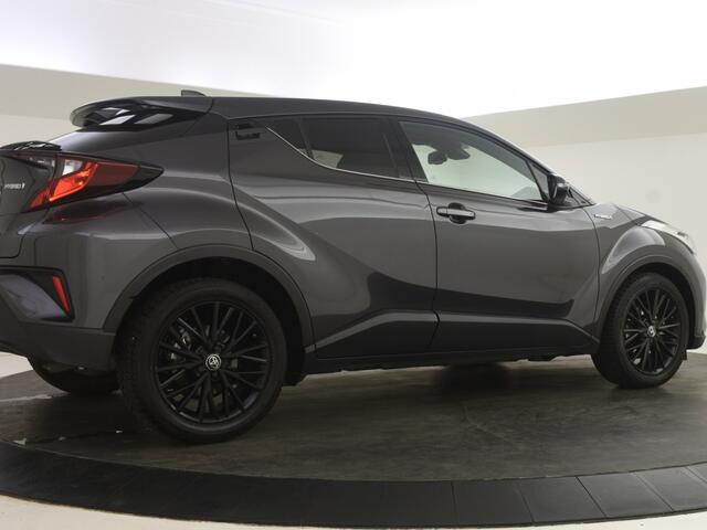 Toyota C-HR 1.8 Hybrid Style | Parkeersensoren V+A | Carplay | Stoelverwarmi