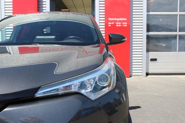 Toyota C-HR 1.8 Hybrid Executive met trekhaak