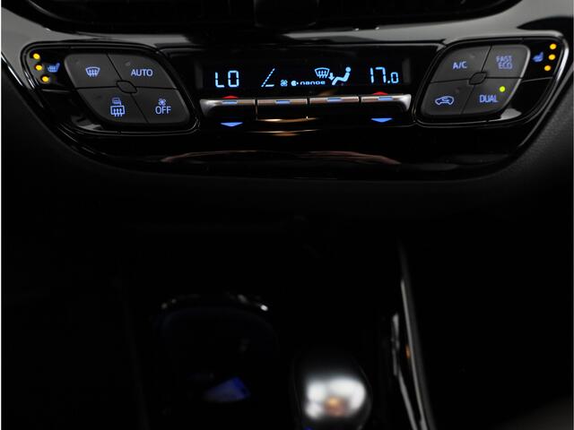 Toyota C-HR 2.0 Hybrid Executive | Navigatie | Apple Carplay /- Android Auto | JBL Premium Audio Systeem | Parkeersensoren |