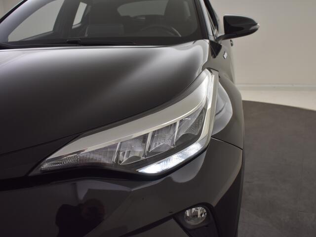 Toyota C-HR 2.0 Hybrid Style Edition | Parkeersensoren V+A | Stoelverwarming