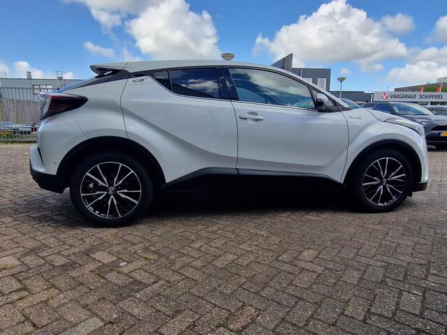 Toyota C-HR 1.8 Hybrid Executive