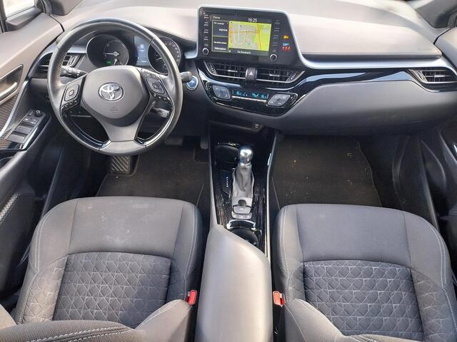 Toyota C-HR 1.8 Hybrid Business Plus | Navigatie | Stoelverwarming | Apple Carplay & AndroidAUTO |