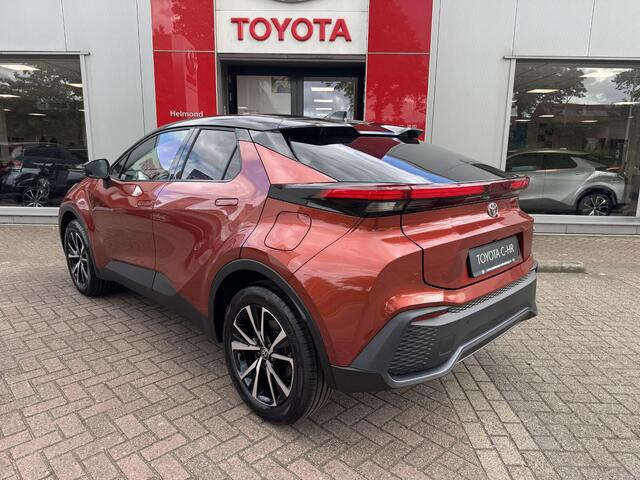 Toyota C-HR 2.0 Plug-in Hybrid 220 Dynamic