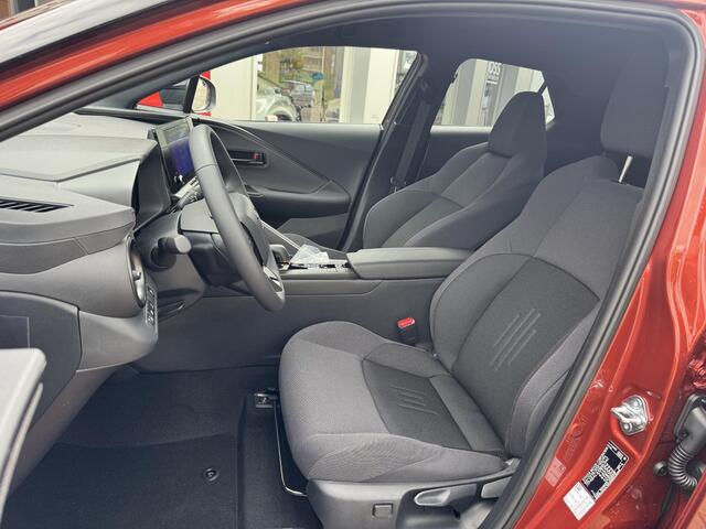 Toyota C-HR 2.0 Plug-in Hybrid 220 Dynamic