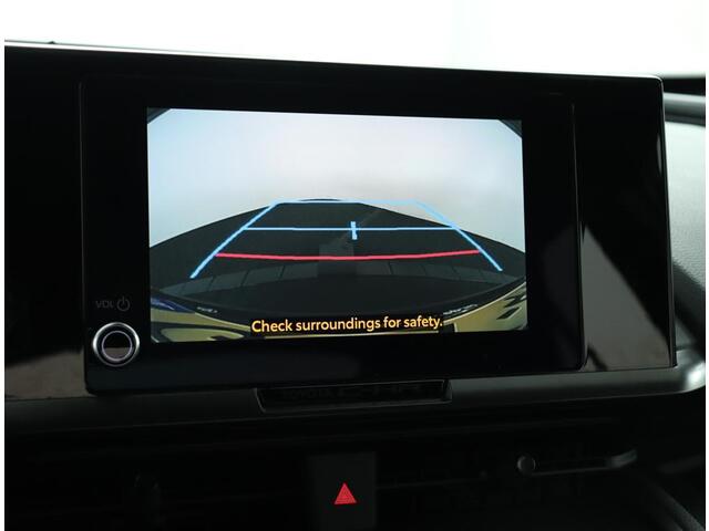 Toyota C-HR 1.8 Hybrid 140 Active | Apple carplay & Android auto | Parkeer camera | Cruise control |