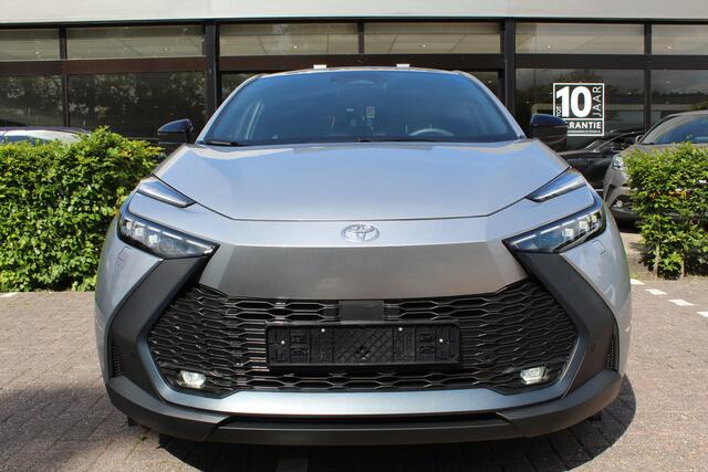 Toyota C-HR 1.8 Hybrid 140 First Edition Limited | Rijklaar | Stoel-/stuurverw. | Blind Spot | Apple/Android | LED | El. achterklep | Keyless