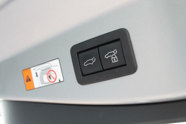 Toyota C-HR 1.8 Hybrid 140 First Edition Limited | Rijklaar | Stoel-/stuurverw. | Blind Spot | Apple/Android | LED | El. achterklep | Keyless