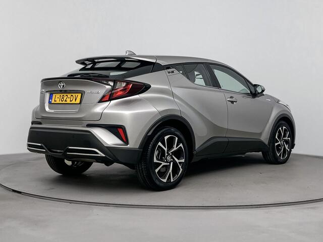 Toyota C-HR 2.0 Hybrid Dynamic | Lichtmetalen Velgen | Climate Control | Cruise Control Adaptief |