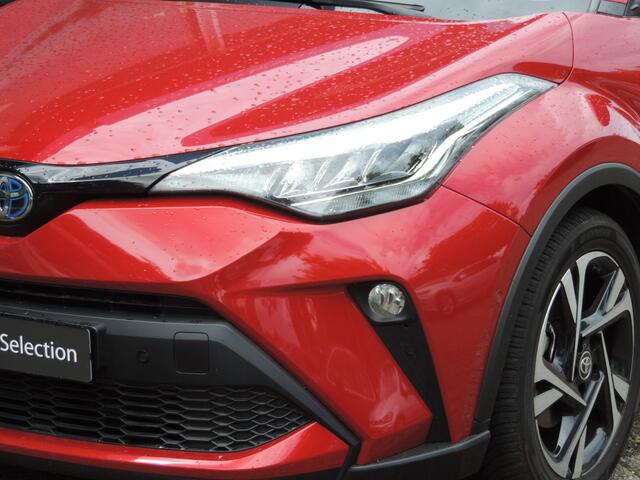 Toyota C-HR 1.8 Hybrid Team D - ACC | Camera | Carplay | PDC v+a | Stoel/stuurverw. | Dodehoek