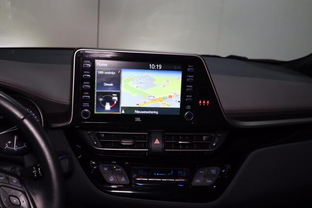 Toyota C-HR 2.0 Hybrid Launch Edition 184pk | JBL | Dealer onderhouden |