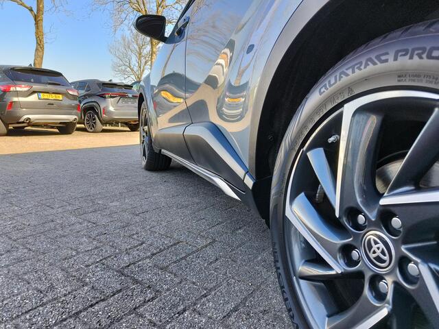 Toyota C-HR 2.0 Hybrid Dynamic 184 PK | Sideskirts | All-Season | Clima | Cruise | Navi | Camera