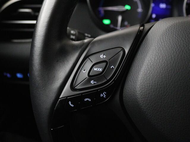 Toyota C-HR 1.8 Hybrid Executive | Trekhaak | Navigatie |