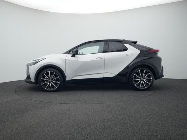 Toyota C-HR 220 plug-inn Hybride GR-SPORT Nu met ¤ 3500 inruilvoordeel