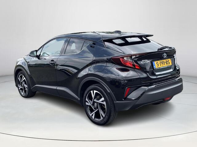 Toyota C-HR 1.8 Hybrid Style | Navigatie | Apple CarPlay/Android auto | Achteruitrijcamera | Verwarmd stuurwiel