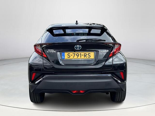 Toyota C-HR 1.8 Hybrid Style | Navigatie | Apple CarPlay/Android auto | Achteruitrijcamera | Verwarmd stuurwiel