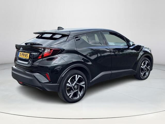 Toyota C-HR 1.8 Hybrid Style | Navigatie | Apple CarPlay/Android auto | Achteruitrijcamera | Verwarmd stuurwiel