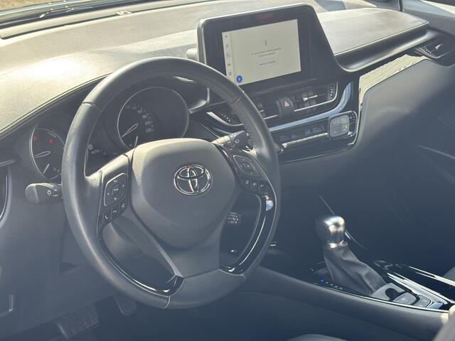 Toyota C-HR 1.8 Hybrid Dynamic / Apple Carplay/AndroidAuto / Stoelverwarming / Cruise Control /
