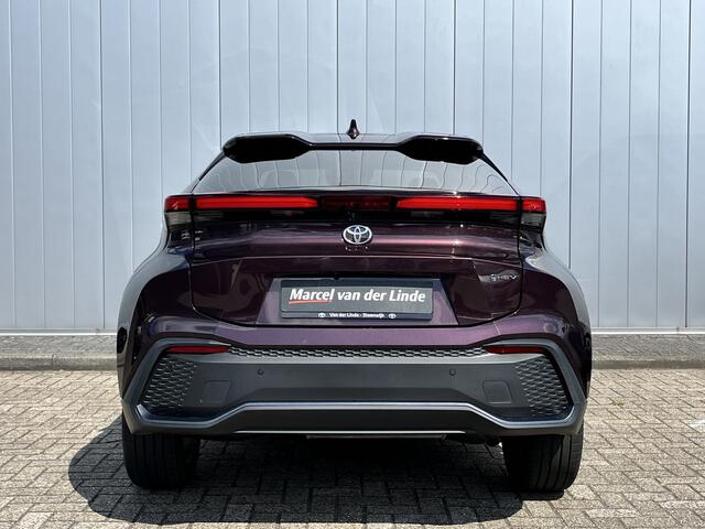 Toyota C-HR 1.8 Hybrid 140 First Edition Limited Stoel Stuur Verwarming Parkeersensoren Navi Carplay