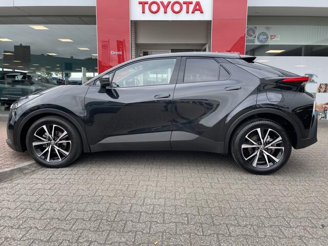 Toyota C-HR 1.8 Hybrid 140 Dynamic | Sensoren v/a | Navi | Blindspot
