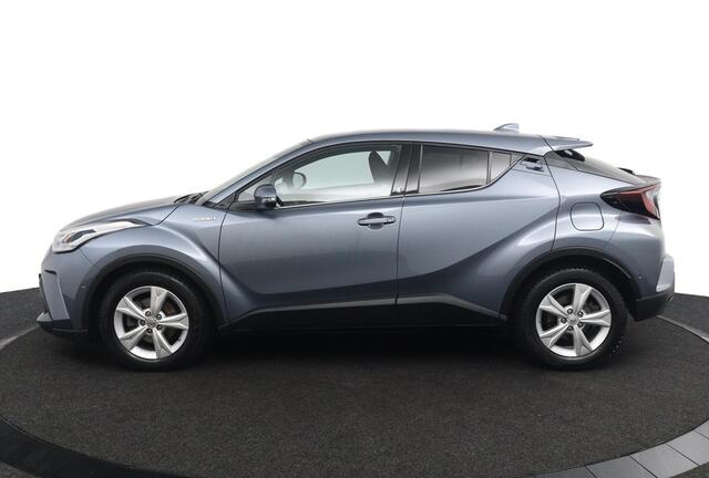 Toyota C-HR 1.8 Hybrid Business Plus | 18 Inch Zomerwielen aanwezig | Stoelverwarming | Trekhaak | Stuurwielverwarming | Dodehoek Detectie | Parkeersensoren Rondom |