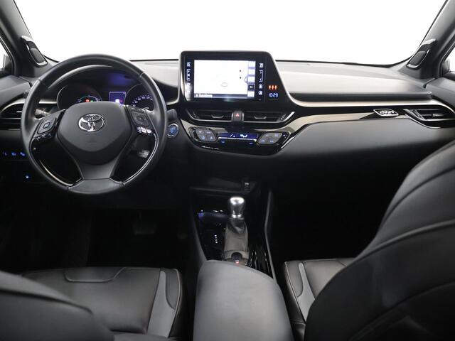Toyota C-HR 1.8 Hybrid Black Edition | Lederen Bekleding | JBL Audio | Dodehoekdetectie | Navigatie | Stoelverwarming |