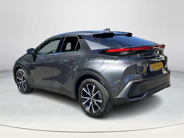 Toyota C-HR 1.8 Hybrid 140 First Edition | Carplay | Camera's rondom | Elektrische achterklep | Keyless entry |