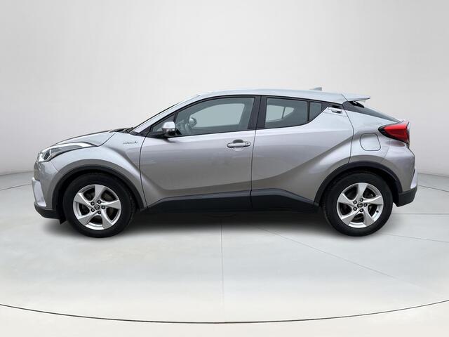 Toyota C-HR 1.8 Hybrid Dynamic **TREKHAAK/ NAVIGATIE/ ADAPTIEF CRUISE CONTROL/ GARANTIE**
