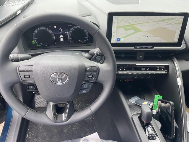 Toyota C-HR 2.0 Plug-in Hybrid 220 Dynamic | Stoel en stuur verwarming | Parkeersensoren voor en achter | Apple Carplay & AndriodAUTO | Naviagtie