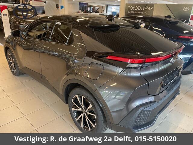 Toyota C-HR 1.8 Hybrid 140 Dynamic | Stuur & Stoelverwarming | Parkeersensoren Voor & Achter | Apple Carplay & Andriod Auto |