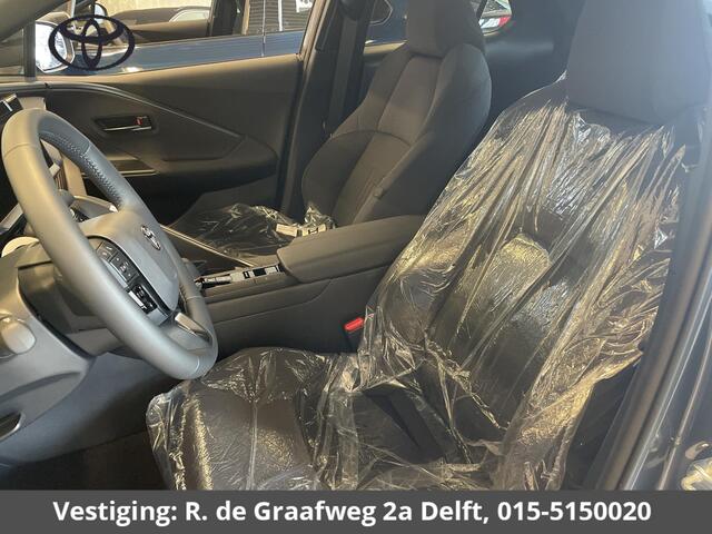 Toyota C-HR 1.8 Hybrid 140 Dynamic | Stuur & Stoelverwarming | Parkeersensoren Voor & Achter | Apple Carplay & Andriod Auto |