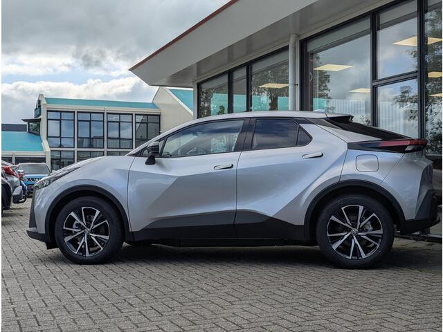 Toyota C-HR 2.0 Plug-in Hybrid 220 Dynamic Plus | NIEUW | PDC V+A | BSM | ACC | Stoel- stuurverwarming | Elek. achterklep | Camera