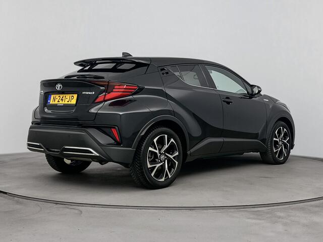 Toyota C-HR 2.0 Hybrid Style Navi | Metaallak | Lichtmetalen Velgen |