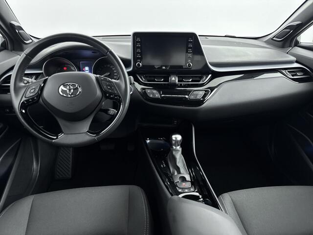 Toyota C-HR 2.0 Hybrid Style Navi | Metaallak | Lichtmetalen Velgen |
