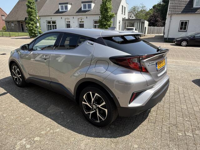 Toyota C-HR 1.8 Hybrid Business Plus Achteruitrijcamera, Keyless entry, Telefoonverbinding
