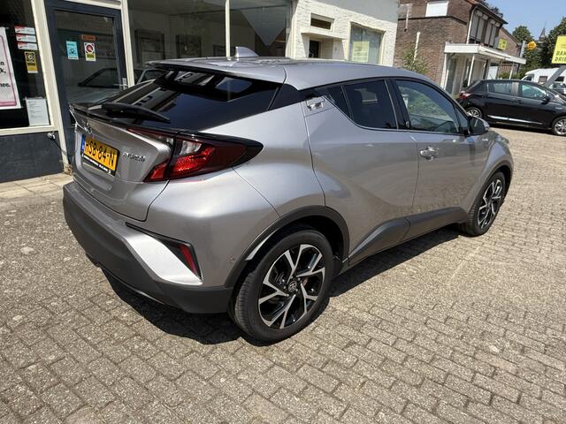 Toyota C-HR 1.8 Hybrid Business Plus Achteruitrijcamera, Keyless entry, Telefoonverbinding
