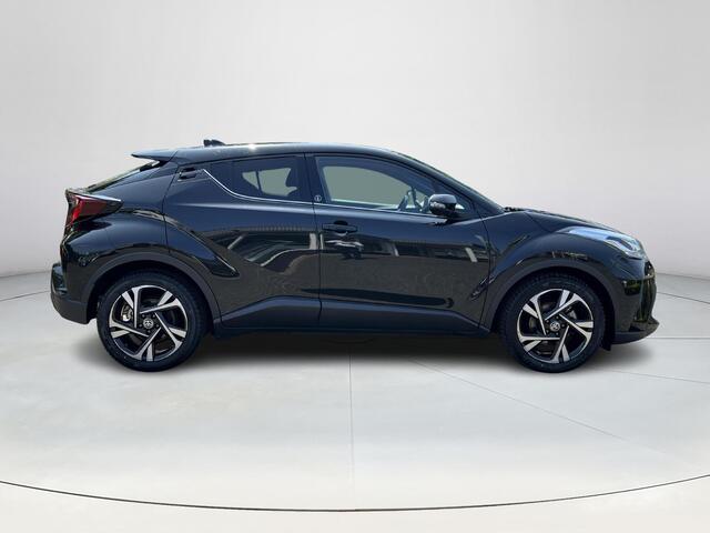 Toyota C-HR 2.0 Hybrid Style | Carplay | Inparkeerhulp | Navigatie | Stoel + stuurverwarming |