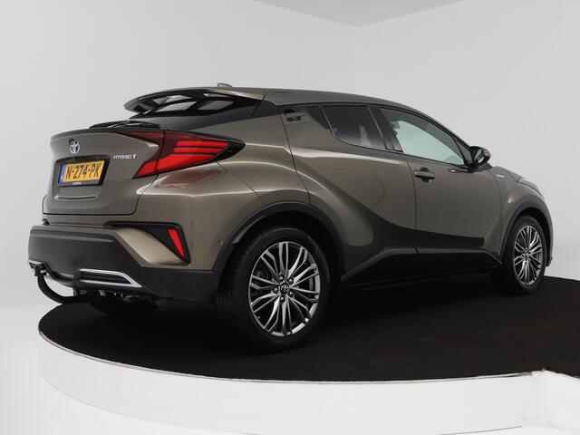 Toyota C-HR 2.0 Hybrid Executive | Navigatie | Apple CarPlay / Android Auto | JBL | Trekhaak |