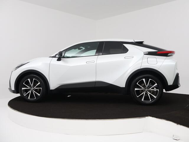 Toyota C-HR 1.8 Hybrid 140 First Edition | Navigatie |